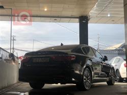 Kia Quoris